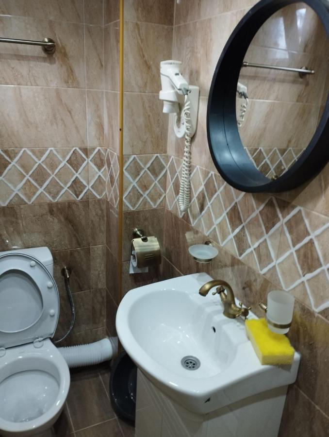 Семейна Къща Лазарови Saparewa Banja Exterior foto